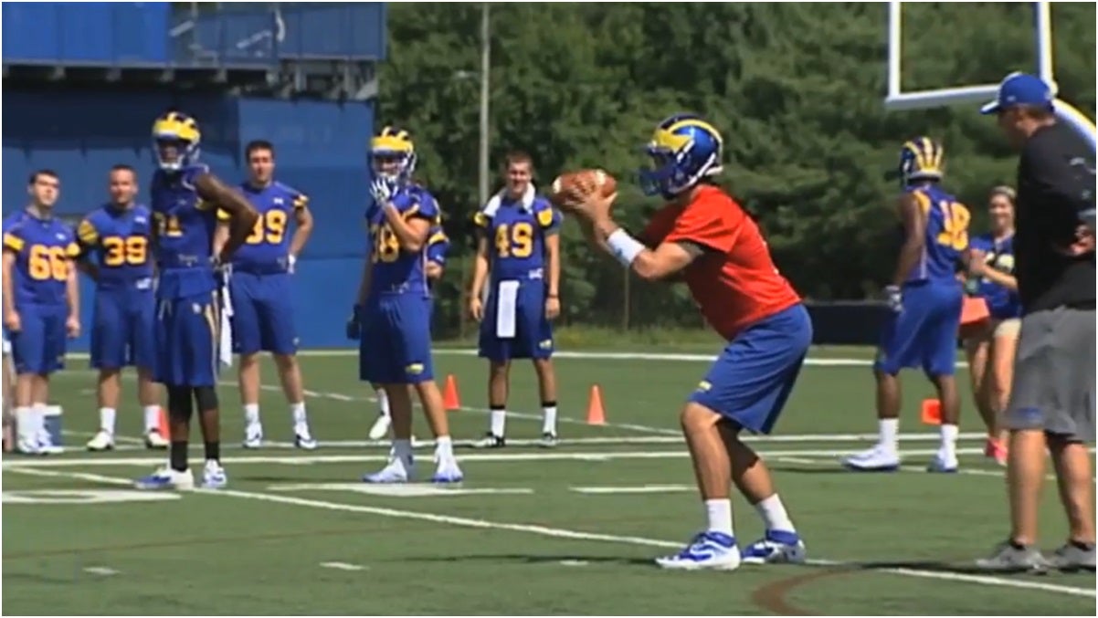  The Blue Hens practice in Newark before heading to Pittsburgh this Saturday. (Gene Ashley/WHYY) 