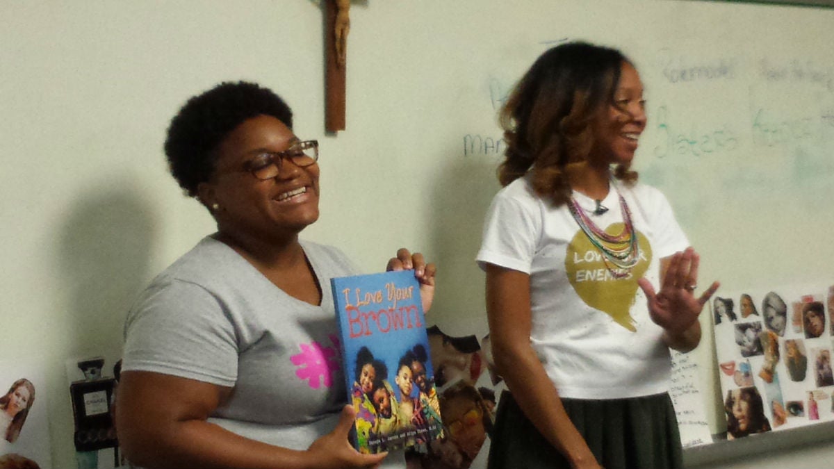Atiya Chase and Daneya Jacobs read from their book 