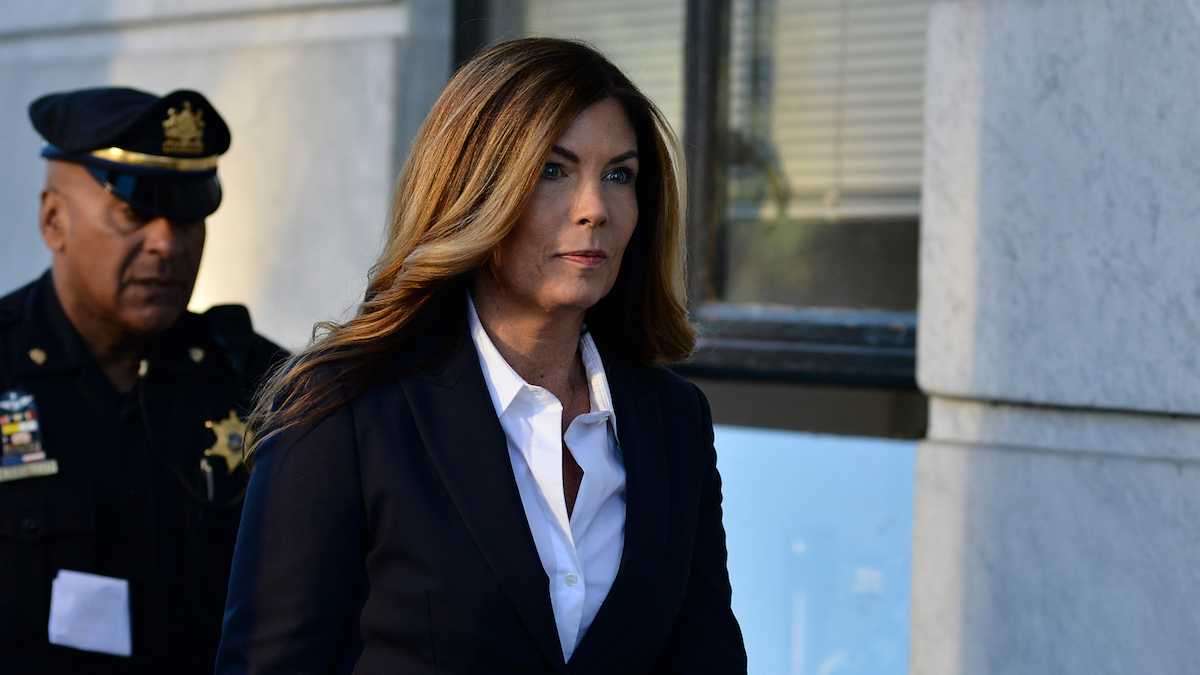 Former Pennsylvania Attorney General Kathleen Kane arrives at the Montgomery County Courthouse in Norristown, on Oct. 24, 2016, for her sentencing after being found guilty of nine criminal charges, including perjury and criminal conspiracy. (Bastiaan Slabbers for WHYY, file)