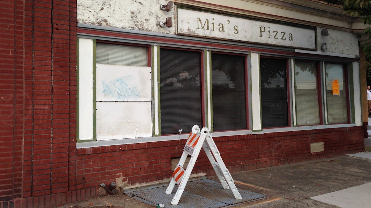  The property at 5101 Rochelle Ave. in Roxborough has been vacant for five years. (Neema Roshania/WHYY) 