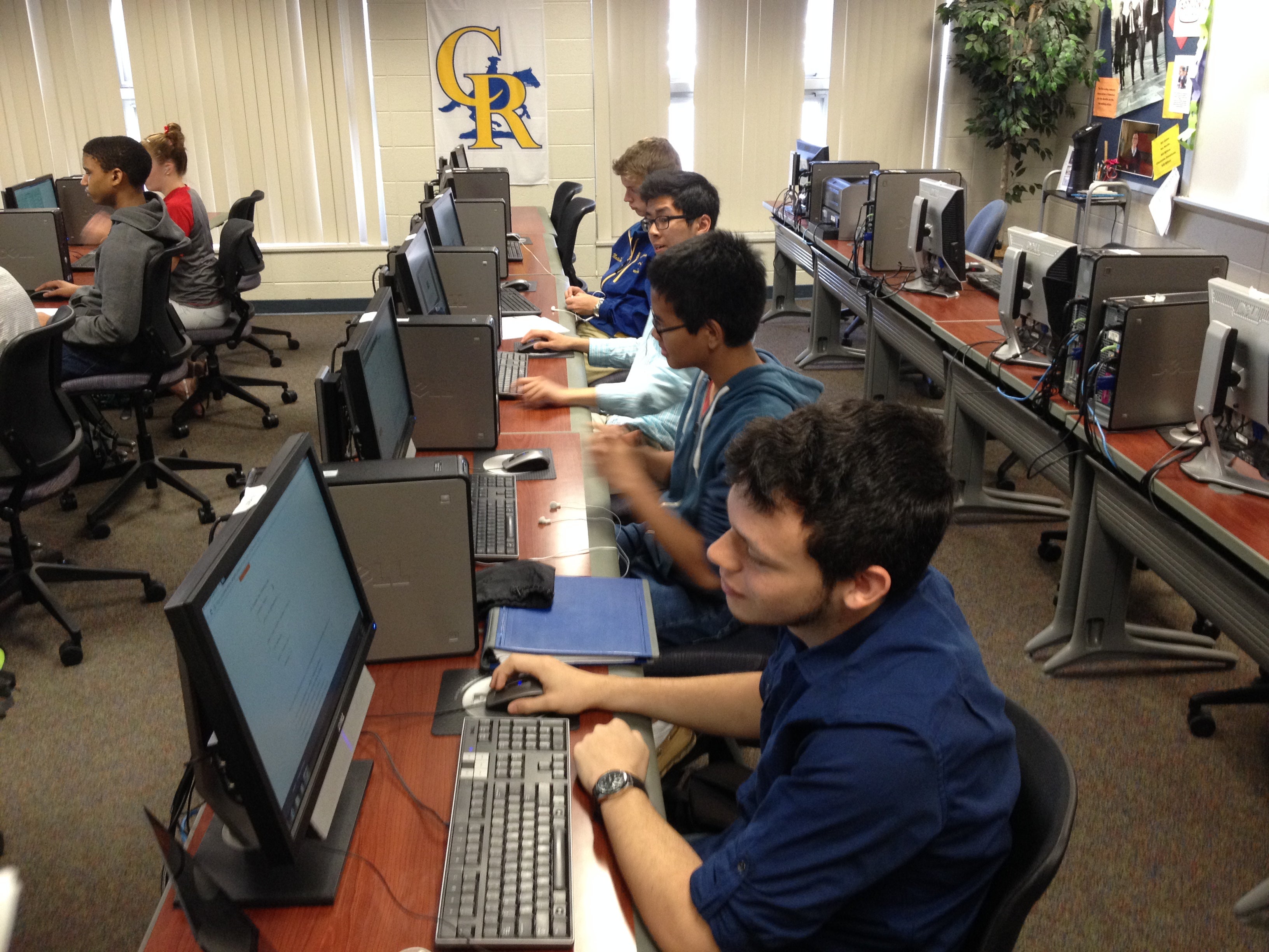  Students at Caesar Rodney High School work on computers. (Avi Wolfman-Arent, NewsWorks) 