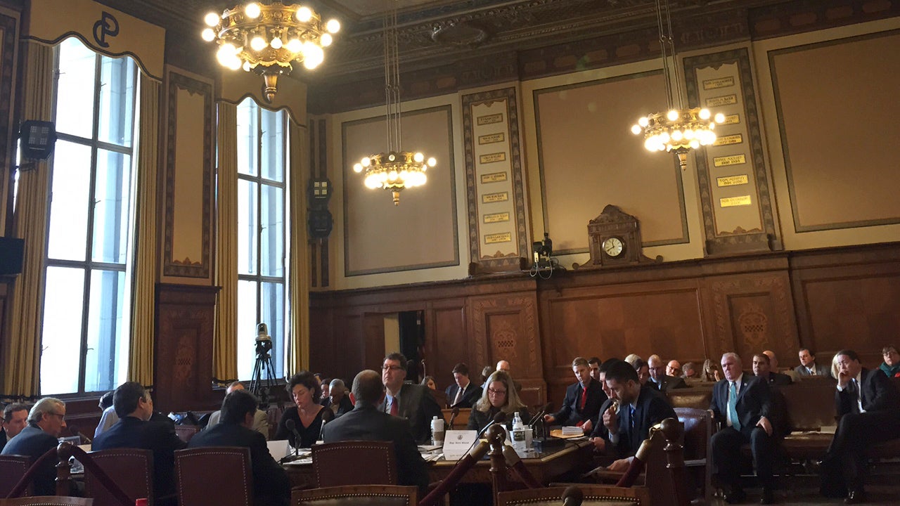 Members of the House Urban Affairs Committee met in Pittsburgh with local Council members and other stakeholders to talk about municipal pensions. (Irina Zhorov/Keystone Crossroads) 