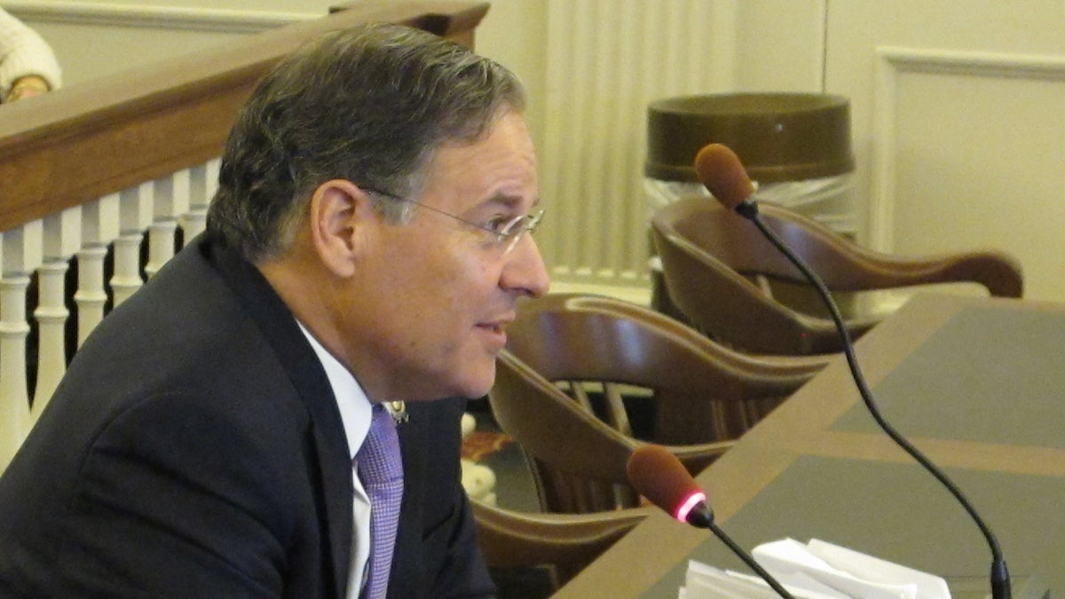  Assemblyman Jon Bramnick tells an Assembly committee why the legislation is needed (Phil Gregory/WHYY) 