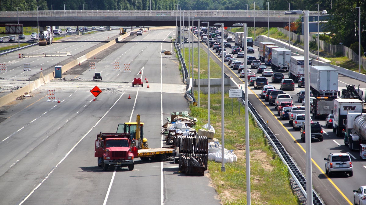  New northbound lanes on the New Jersey Turnpike between Interchanges 6 and 9 will open Sunday, and extra southbound lanes will open next week. (Emma Lee/WHYY) 