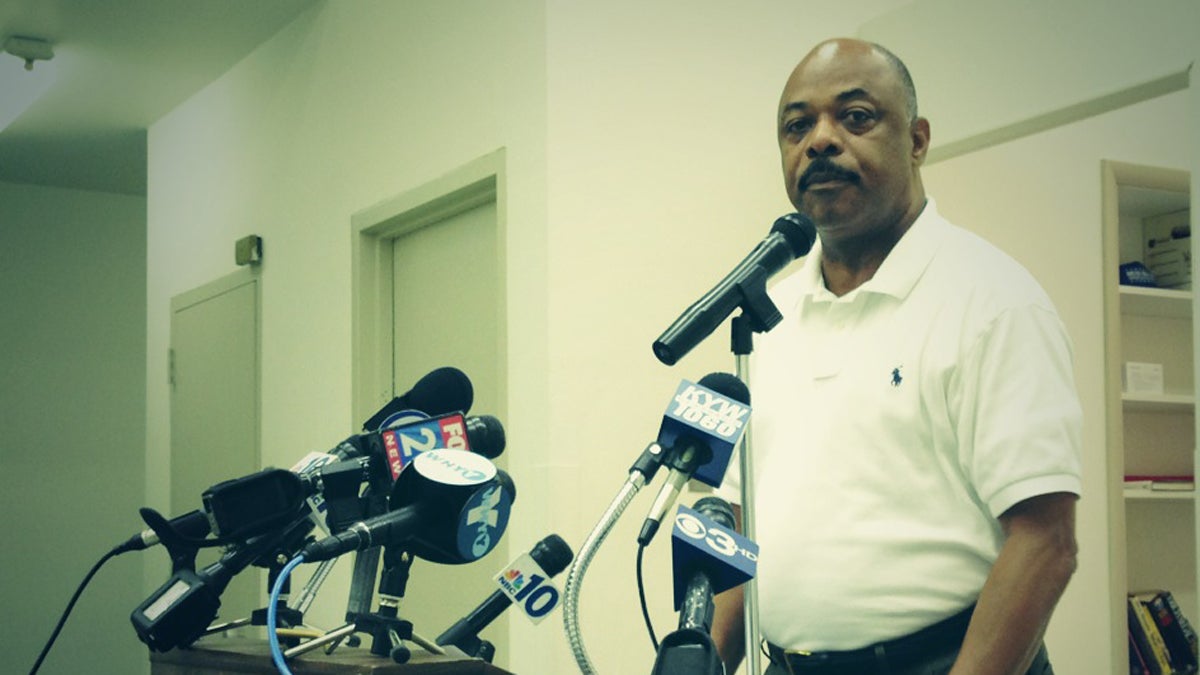  Philadelphia Federation of Teachers president Jerry Jordan announced that he will recommend to members a one-year pay freeze and health care changes to help fill the district's budget shortfall. (Holly Otterbein/WHYY) 