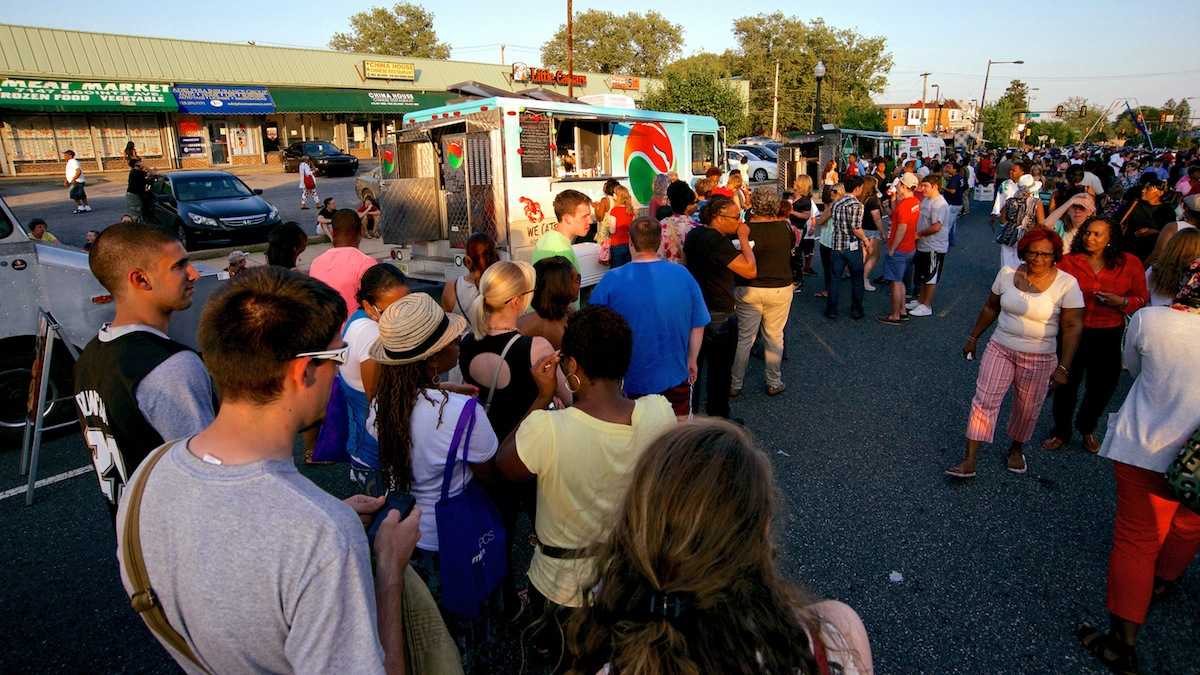  The Night Market, which drew droves of people to West Oak Lane last summer, returns to Ogontz Avenue on Thursday. (Bas Slabbers/for NewsWorks) 