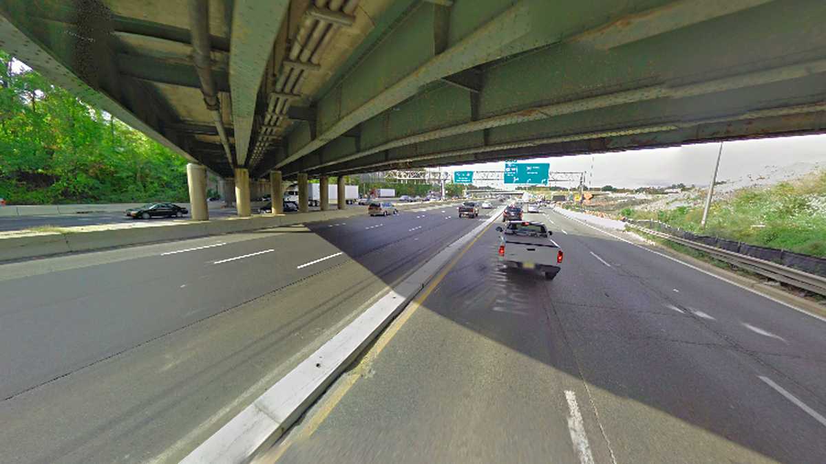 (Google Street View of a highway in South Jersey)