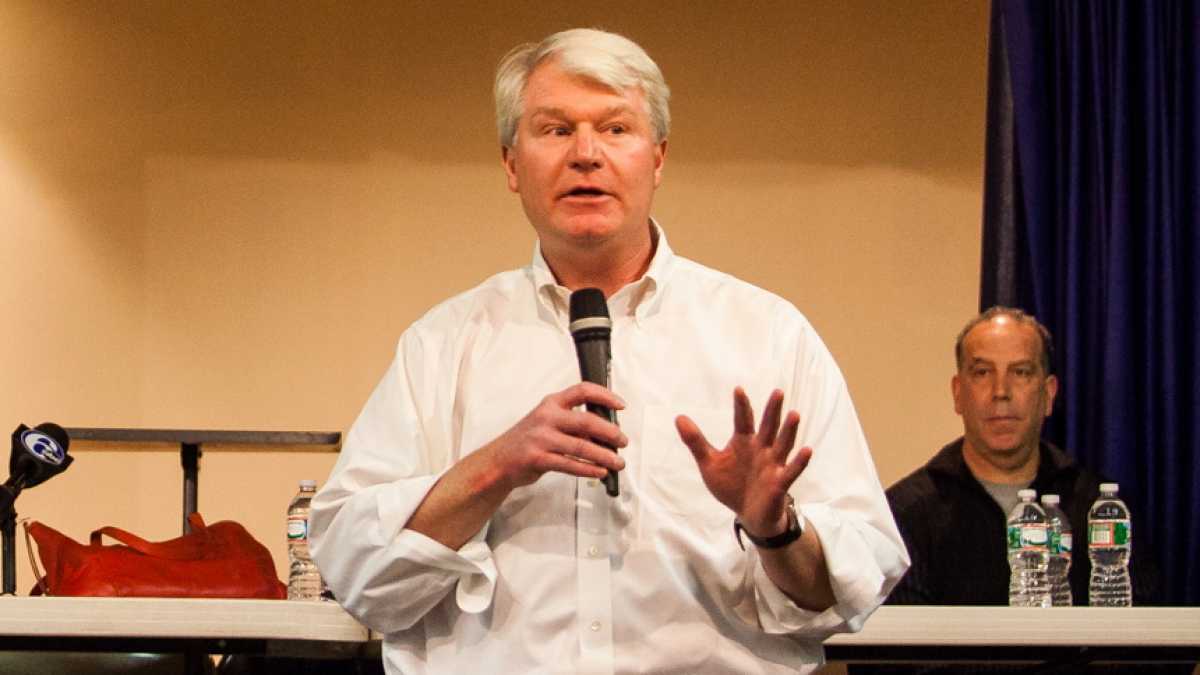   Labor leader John Dougherty speaks at a community meeting in South Philadelphia in Novembber. (Brad Larrison/for NewsWorks)  