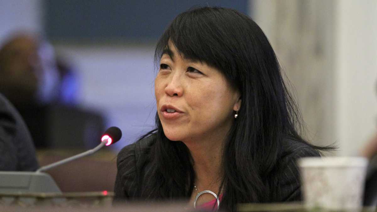  During a Wednesday budget hearing, Philadelphia Councilwoman Helen Gym urged city school district officials to hire more instrumental music teachers. (NewsWorks file photo) 