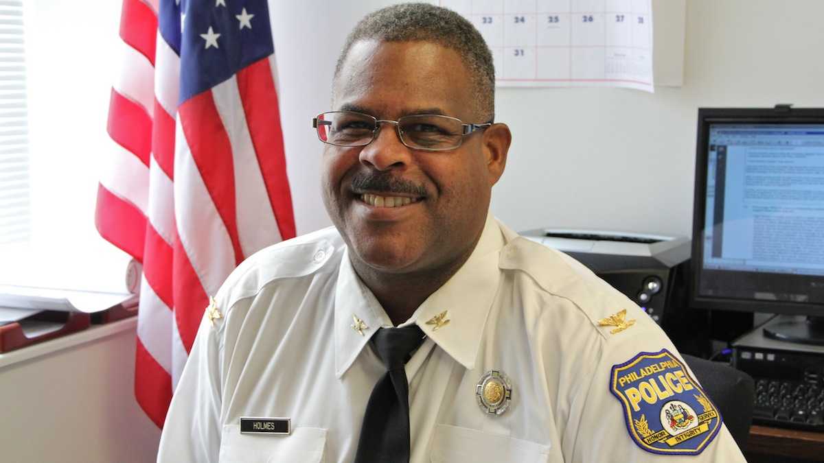  Check out a story on the Philadelphia School District's top cop, Chief Inspector Carl Holmes. (Emma Lee/for NewsWorks) 