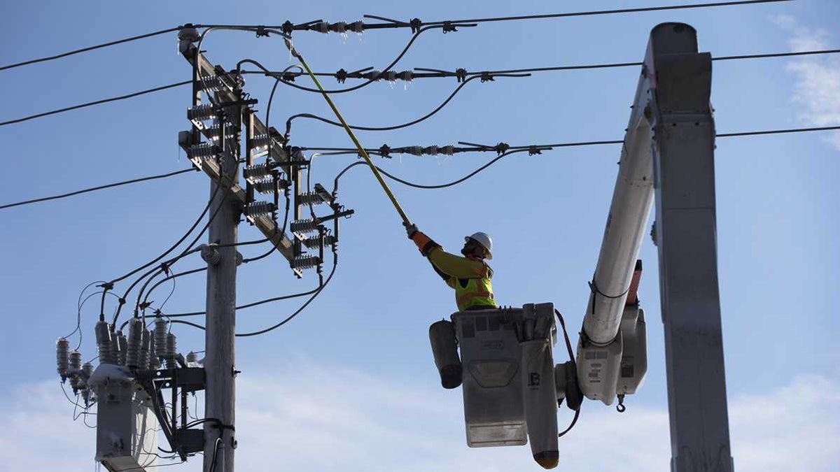 l_l_electric-1200 (AP Photo/Matt Rourke, file)