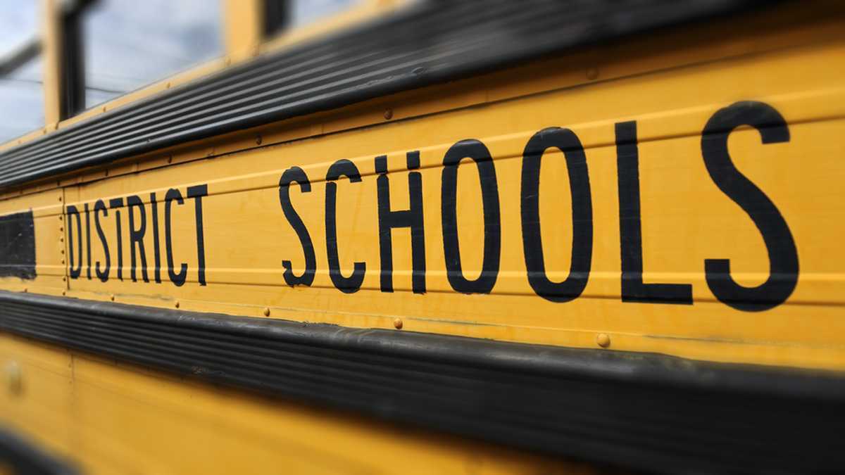 (Yellow school bus via ShutterStock)