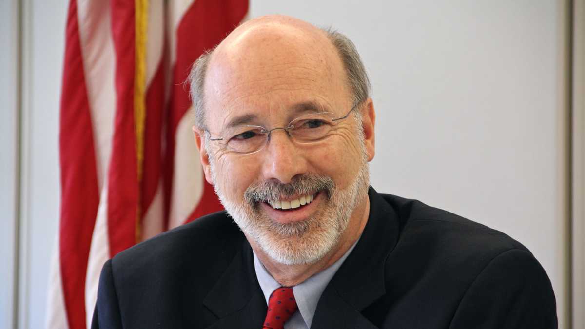 Gov. Tom Wolf fielded about 20 questions Friday during a Twitter  town hall.(Emma Lee/WHYY)