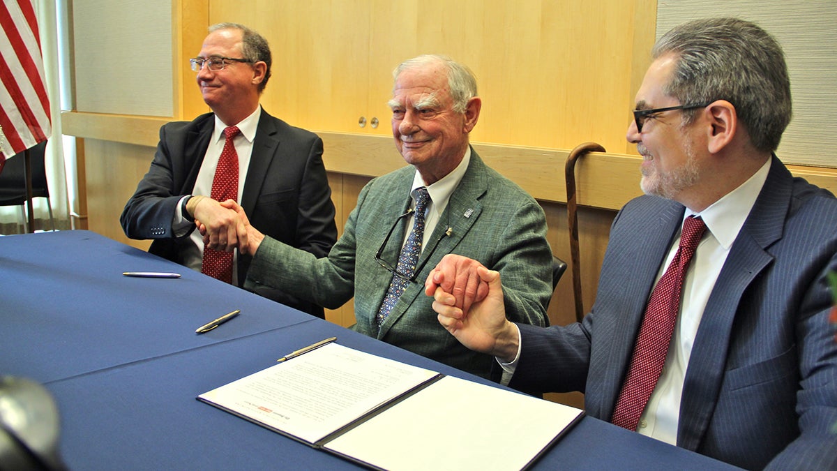 The late philanthropist H.F. 'Gerry' Lenfest, center, who died in August. The Lenfest Institute and the Knight Foundation are teaming up to give $20 million to strengthen local journalism in Philadelphia and other cities across the country. (Emma Lee/WHYY) 