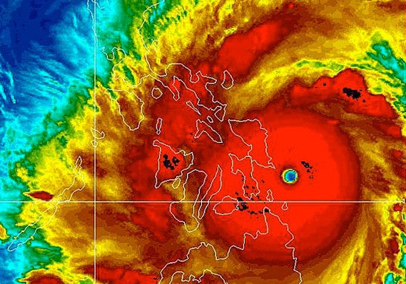  Typhoon Haiyan approaches the islands of the central Philippines on November 7. (Image: NOAA) 