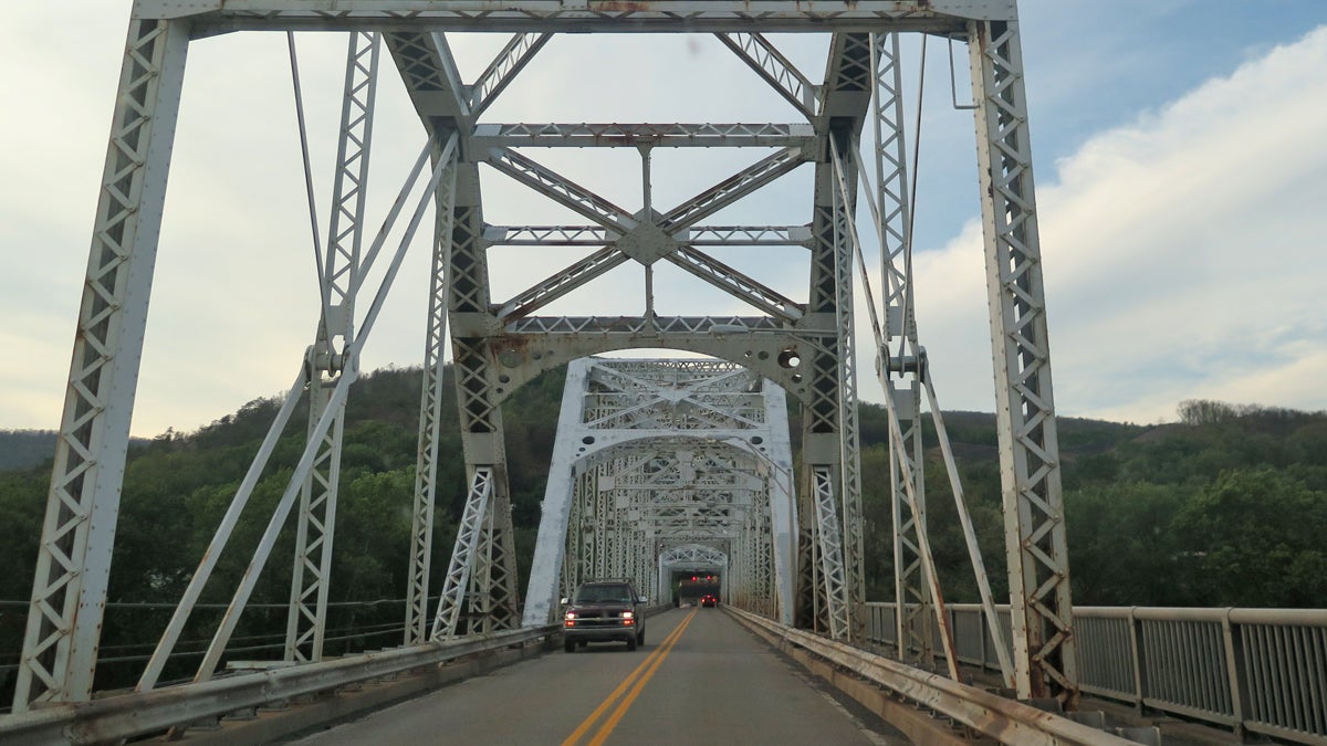 The Nanticoke Bridge connects the city with the West Nanticoke section of Plymouth Township, Luzerne County, on the other side of the Susquehanna River. (Emily Previti/WITF)