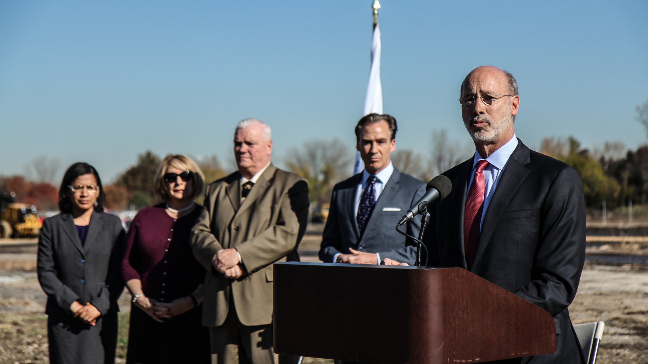  Pa. Gov. Tom Wolf talks about his support for port development Wednesday at Philadelphia's Navy Yard. (Kimberly Paynter/WHYY) 