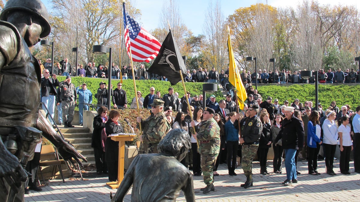  Hundreds of people attend Veterans Day ceremonies at the Vietnam Veterans' Memorial in Holmdel, N.J. (Phil Gregory/for NewsWorks) 