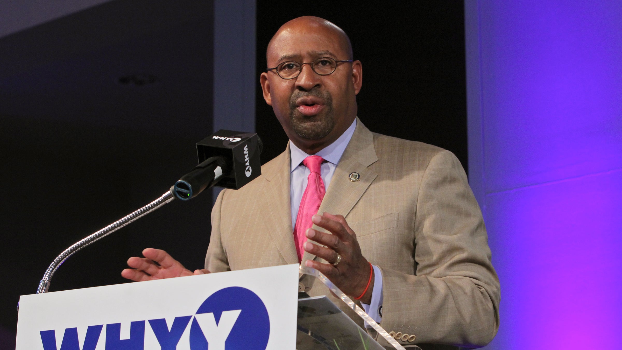  Mayor Michael Nutter calls for the dissolution of  the School Reform Commission by 2017. (Emma Lee/WHYY) 