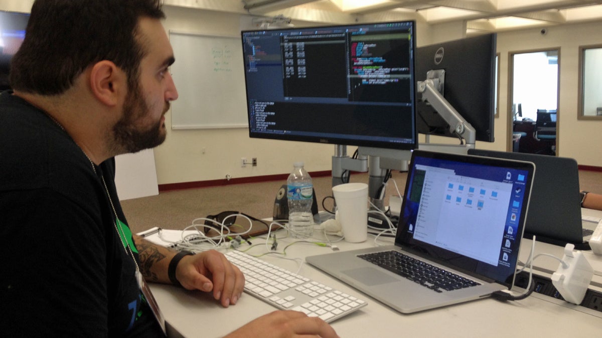  Sean Strauss tackles a coding challenge as part of the 90-day Zip Code Wilmington boot camp. (Avi Wolfman-Arent/WHYY) 