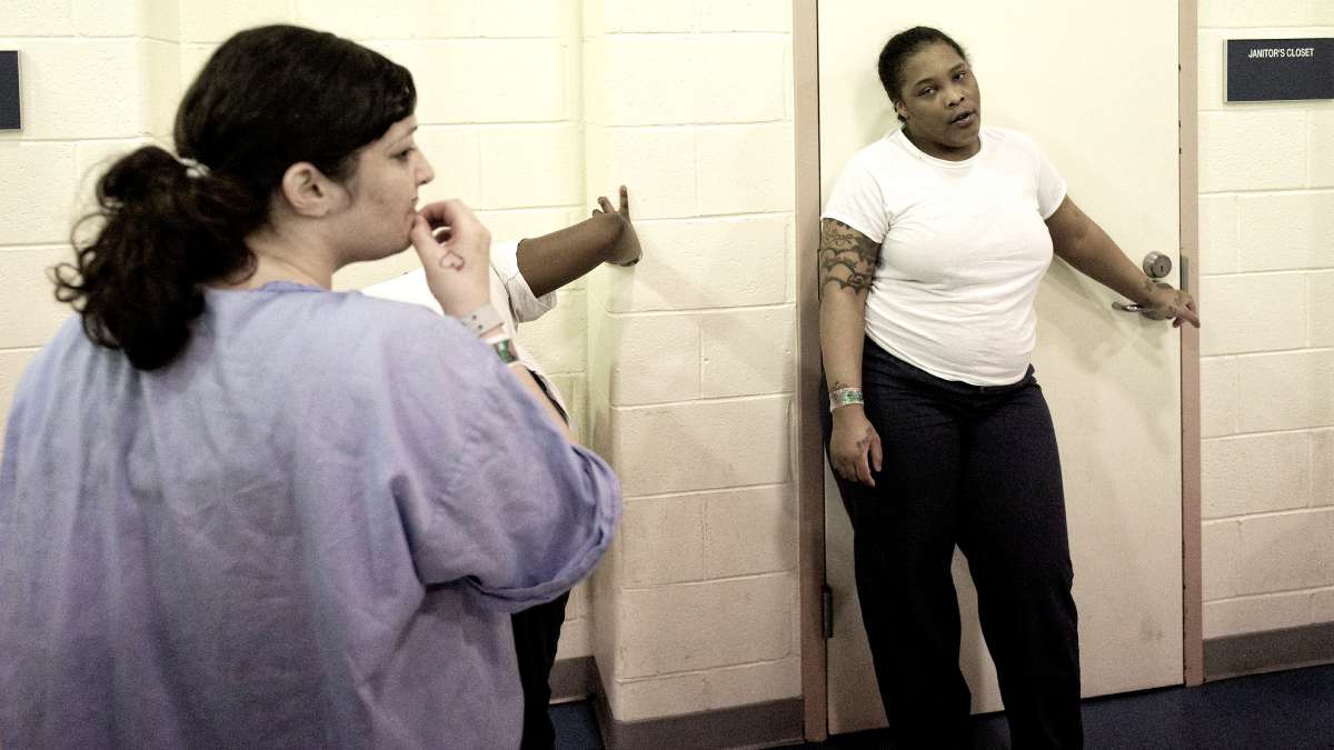 A new program at Riverside Correctional Facility in Philadelphia will help inmates fill out a Medicaid application before they leave. (Bastiaan Slabbers/for NewsWorks)