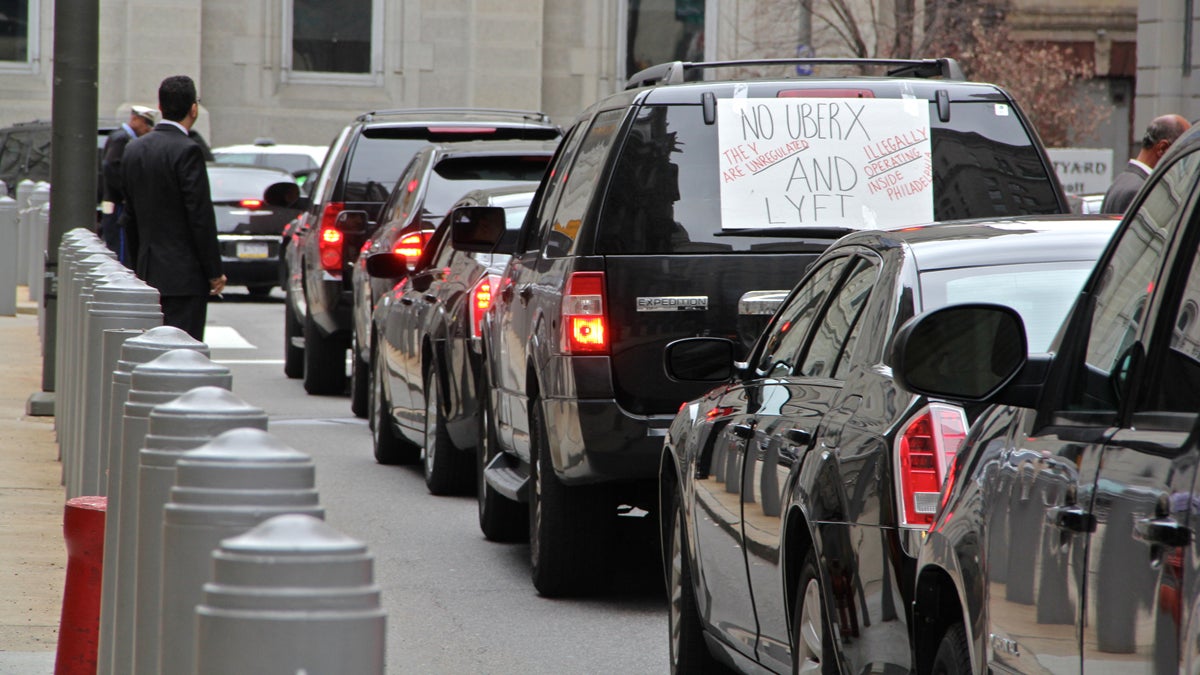 Limo drivers ring city hall