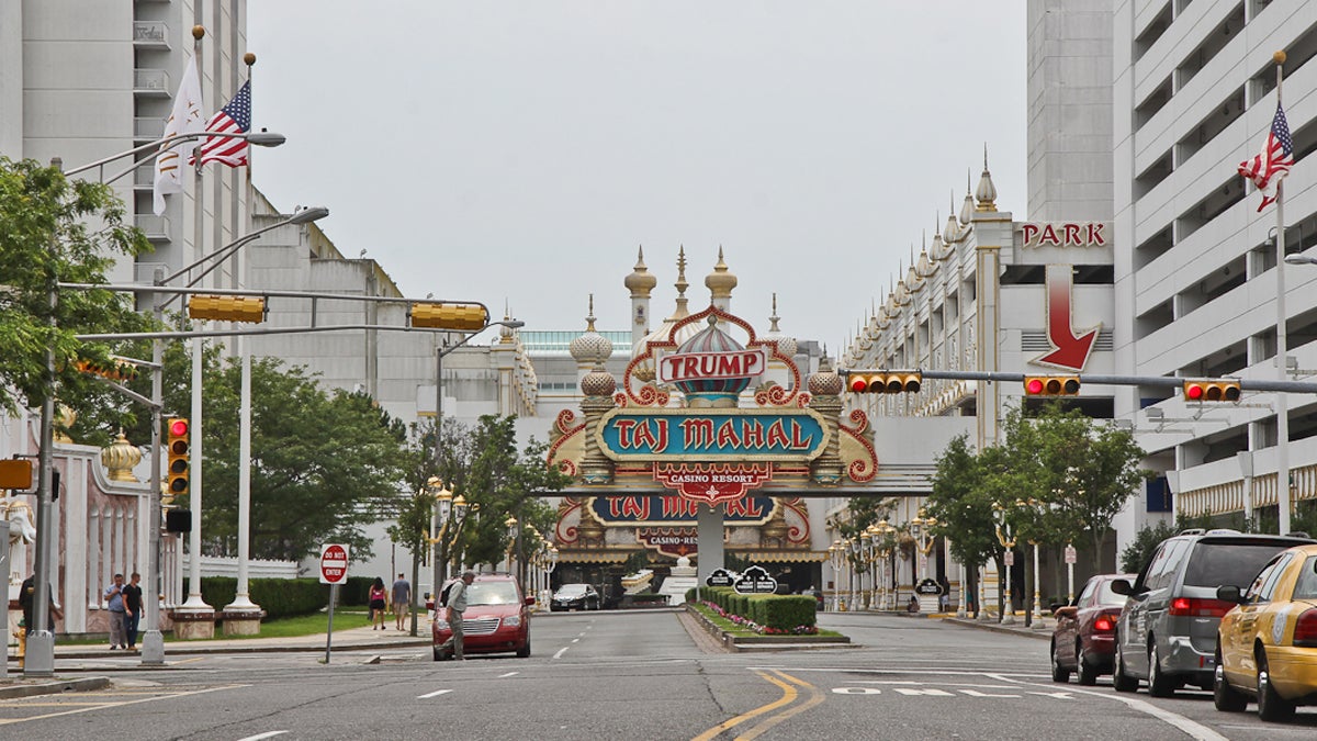  Trump Taj Mahal casino in Atlantic City. (Kimberly Paynter/WHYY) 