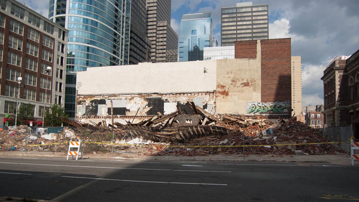  The collapse site as seen across 22nd Street. (Lindsay Lazarski/WHYY file photo) 