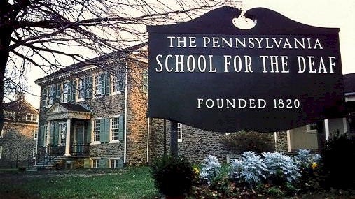  Teachers and support staff at the Pennsylvania School for the Deaf are taking steps to unionize. (Photo via Technically Philly) 