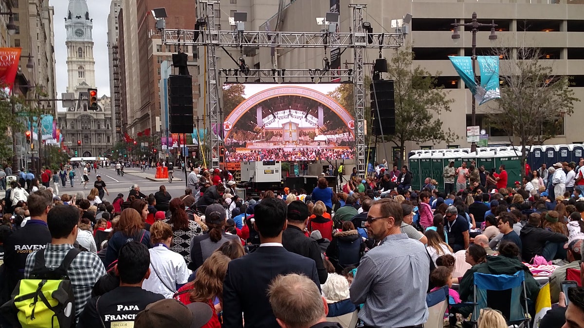  The view of the papal Mass from the Kimmel Center on South Broad Street. (Image courtesy of Bill Chenevert) 