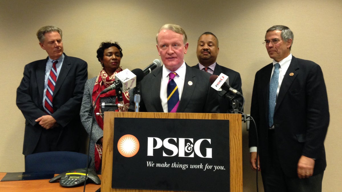 pgerep1200 Rep. Leonard Lance (R-New Jersey) joins officials from PSE&G andcongressional colleagues to talk storm-preparedness ahead of the firstanniversary of Superstorm Sandy. (Monica Miller/For NewsWorks)