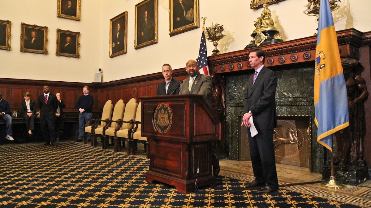  Philadelphia Mayor Michael Nutter is shown Monday at City Hall announcing that UIL Holdings Corp. of New Haven, Conn., plans to purchase Philadelphia Gas Works. (Kimberly Paynter/WHYY) 