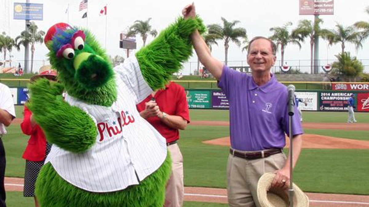  The Phillie Phanatic and George Cretekos, mayor of Clearwater, Florida (Photo courtesy of Cretekos) 