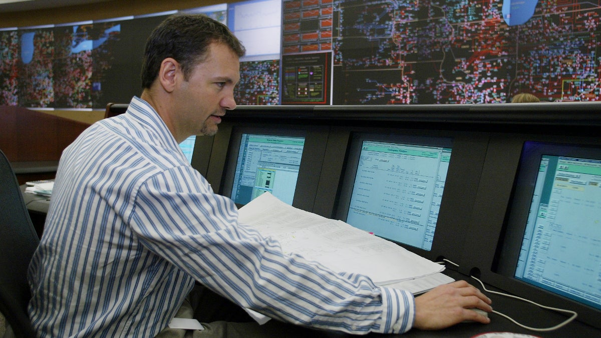 powergrid1200x675 (AP Photo/Michael Conroy)