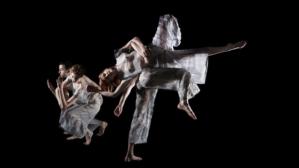  Trisha Brown Dance Company's performances of Present Tense and Set and Reset, will be performed at the Bryn Mawr College Performing Arts Series (Photo by Julieta Cervantes) 
