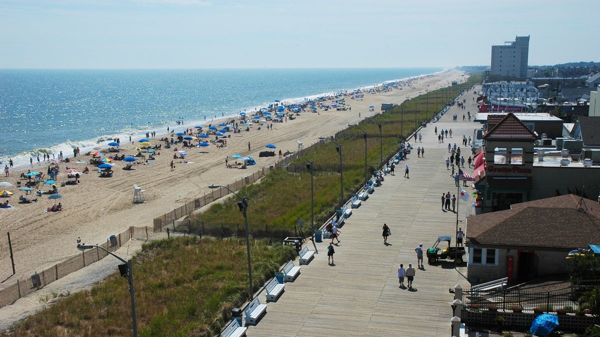  Rehoboth Beach (Photo courtesy of Tony Pratt) 