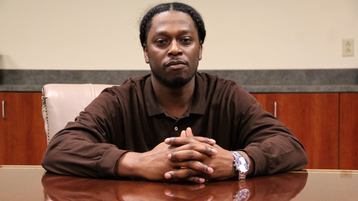  Romel McAlpin says he was fired from his job at SEPTA for refusing to work on Jewish holy days. (Emma Lee/WHYY) 