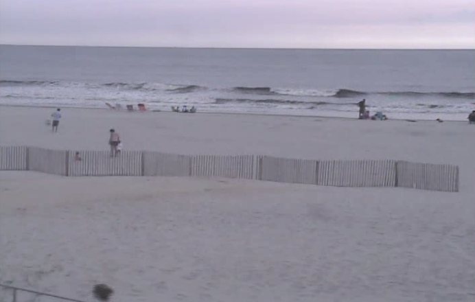 screen-shot-2013-08-26-at-10-09-16-am Ocean City, NJ at 10:09 a.m. today. (Image: TheSurfersView.com)