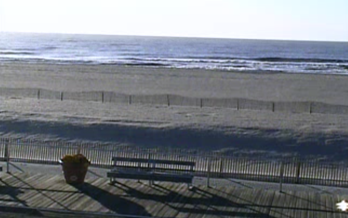  About 8:15 a.m. Tuesday in Ocean City, NJ. (Image: TheSurfersView.com)  