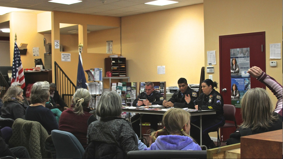  A recent high-profile homicide prompted a larger-than-normal turnout at the 39th Police District PSA meeting in Germantown. (Lauren Gruber/for NewsWorks) 