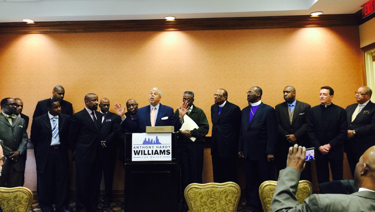  State Sen. Anthony Williams accepts the endorsement of a collection of faith-based leaders on Friday. (Brian Hickey/WHYY) 