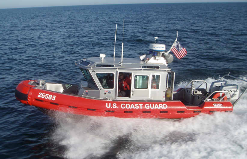  A 25-foot U.S. Coast Guard boat. (Photo: U.S. Coast Guard) 