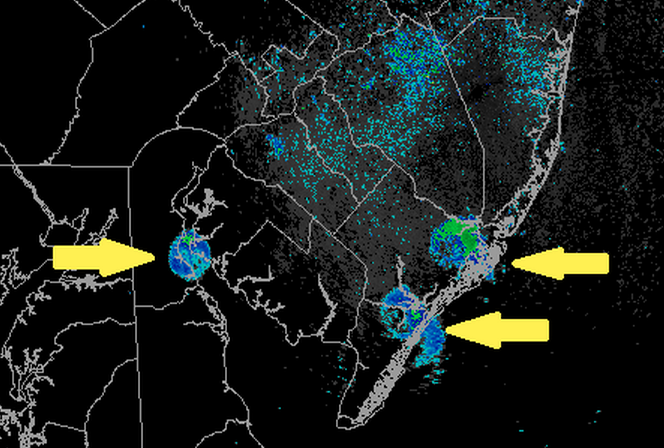 The yellow arrows point to birds depicted on a radar image shortly after sunrise last Sunday. (Image courtesy of the National Weather Service office in Mount Holly, NJ) 