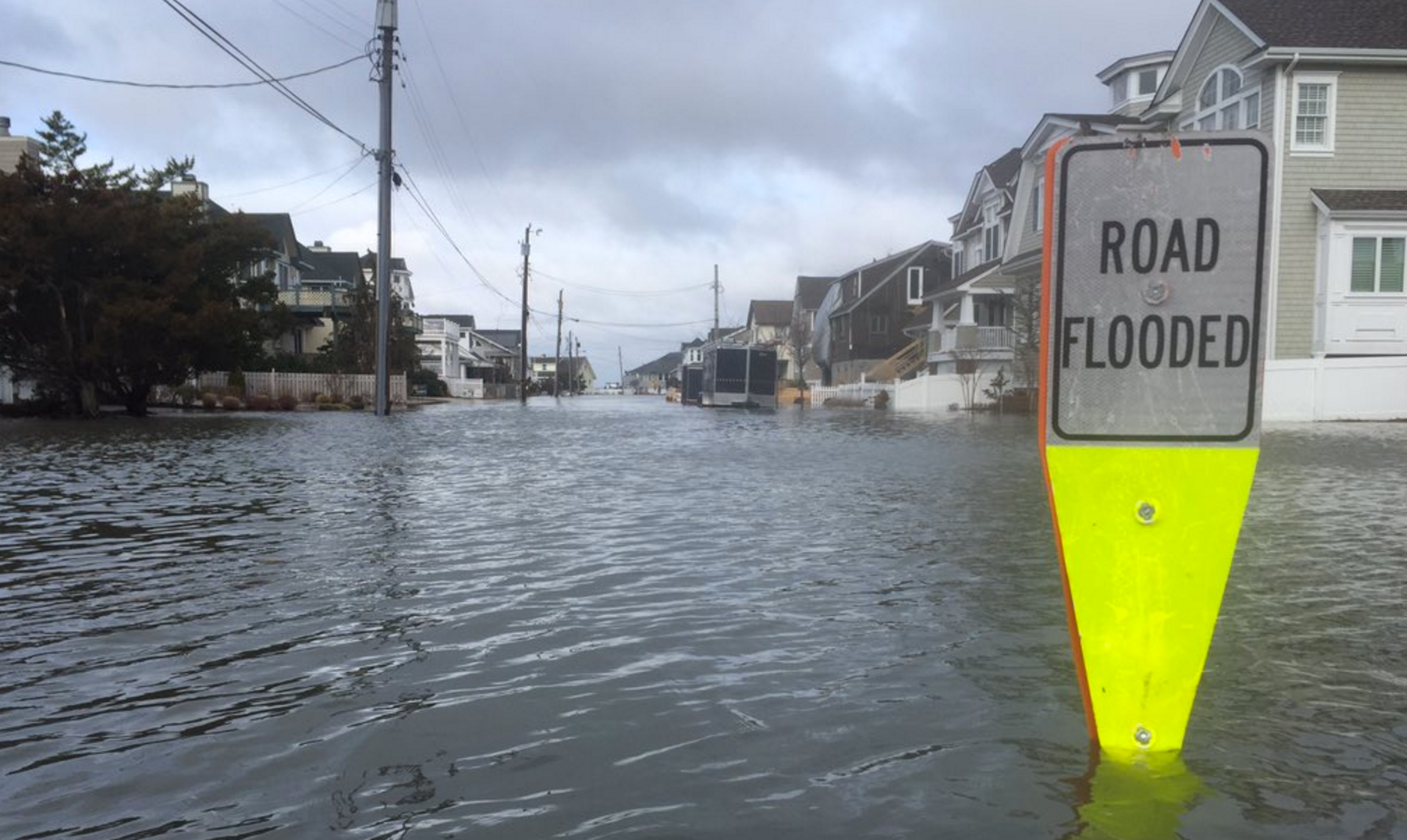  Tidal flooding in Stone Harbor this morning as photographed by Zeke Orzech (‏@Zeke_O via Twitter). 