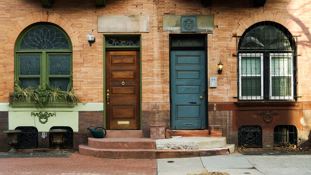  (<a href='http://www.shutterstock.com/pic-2928803/stock-photo-near-symmetry-between-two-front-doors-side-by-side-philadelphia-pa.html'>Neighbors image</a> courtesy of Shutterstock.com) 
