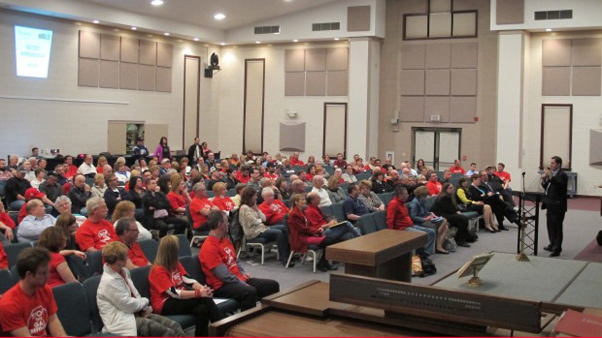  State Rep. Jim Cox (R- Berks) spoke to about 300 people who attended a meeting to oppose the GTL plant (Marie Cusick/StateImpact Pennsylvania) 