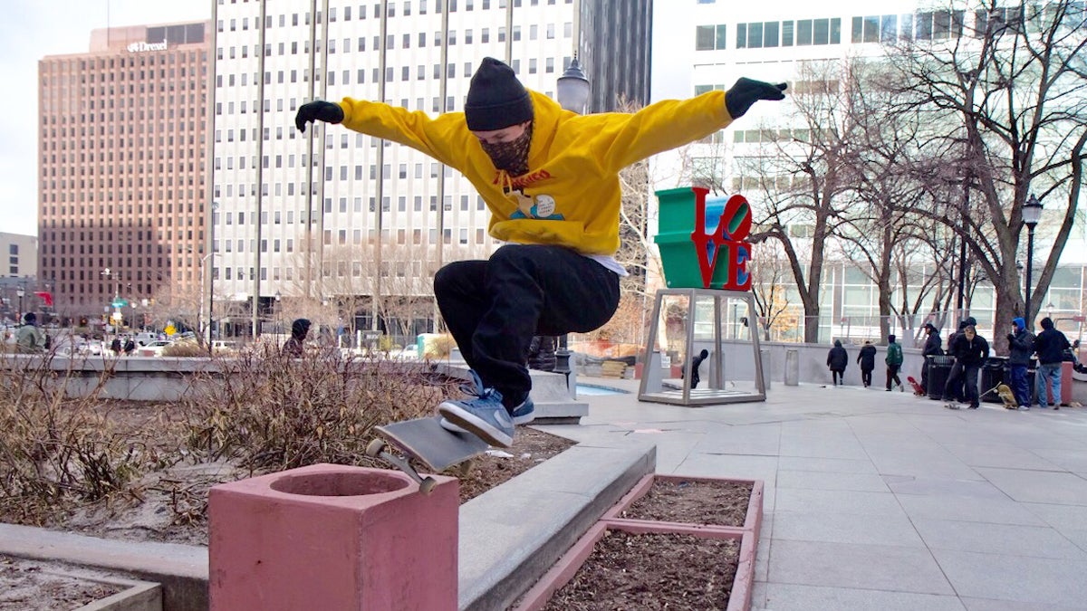  Before Philadelphia’s Love Park will be demolished next week as part of a renovation, Mayor Jim Kenney lifted a longtime ban on skateboarding. (Kimberly Paynter/WHYY) 