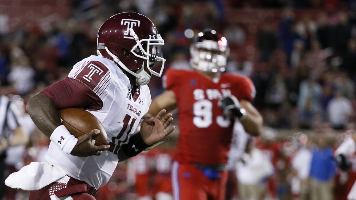  Temple's P.J. Walker, front, sprints to the end zone for a touchdown after a long run during the second half of an NCAA college football game against SMU on Friday, Nov. 6, 2015, in Dallas. Temple won 60-40. (AP Photo/Tony Gutierrez, file) 