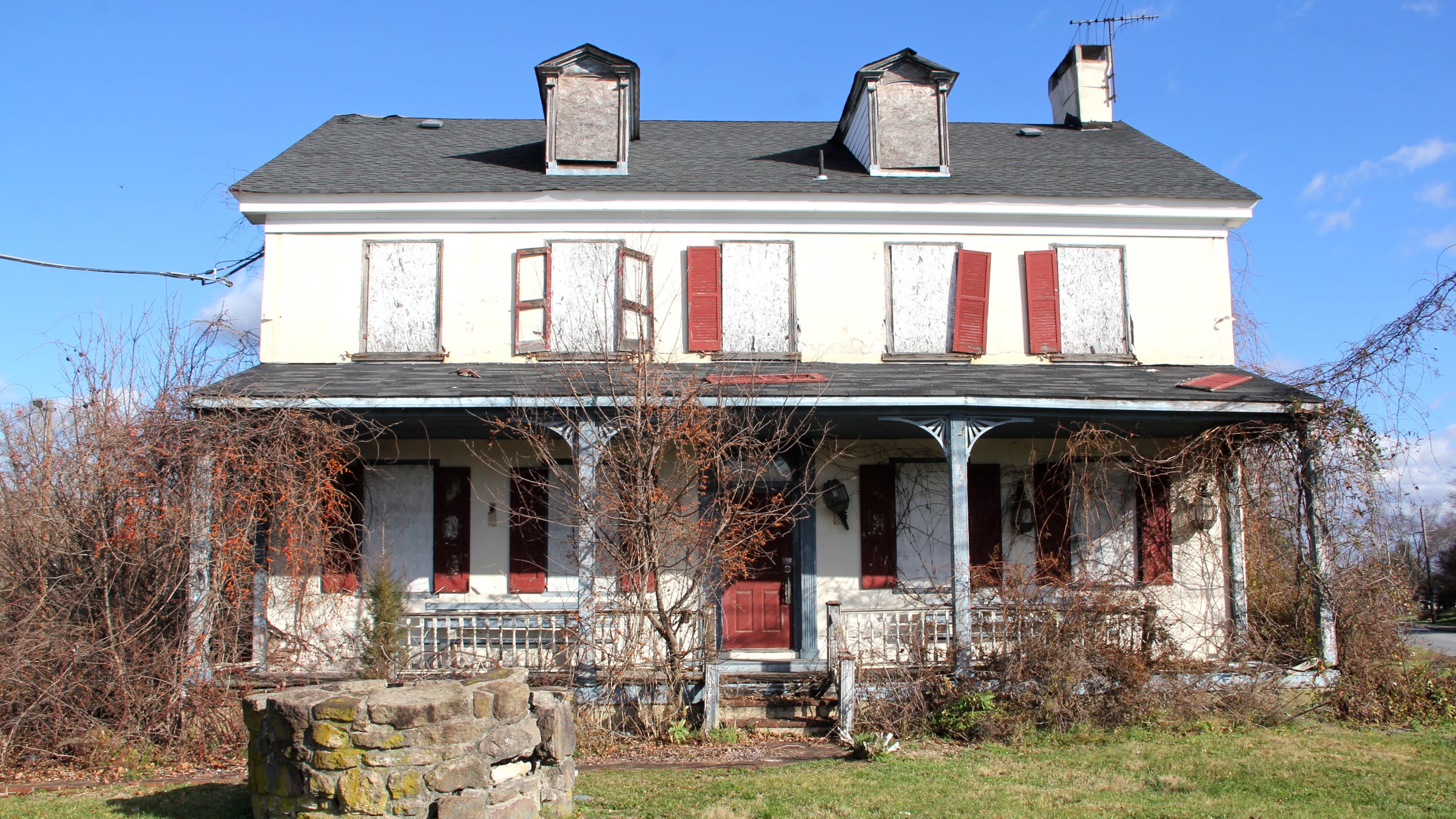  A new center for homeless veterans in Spring City will incorporate the Whitehall Inn. (Emma Lee/WHYY) 