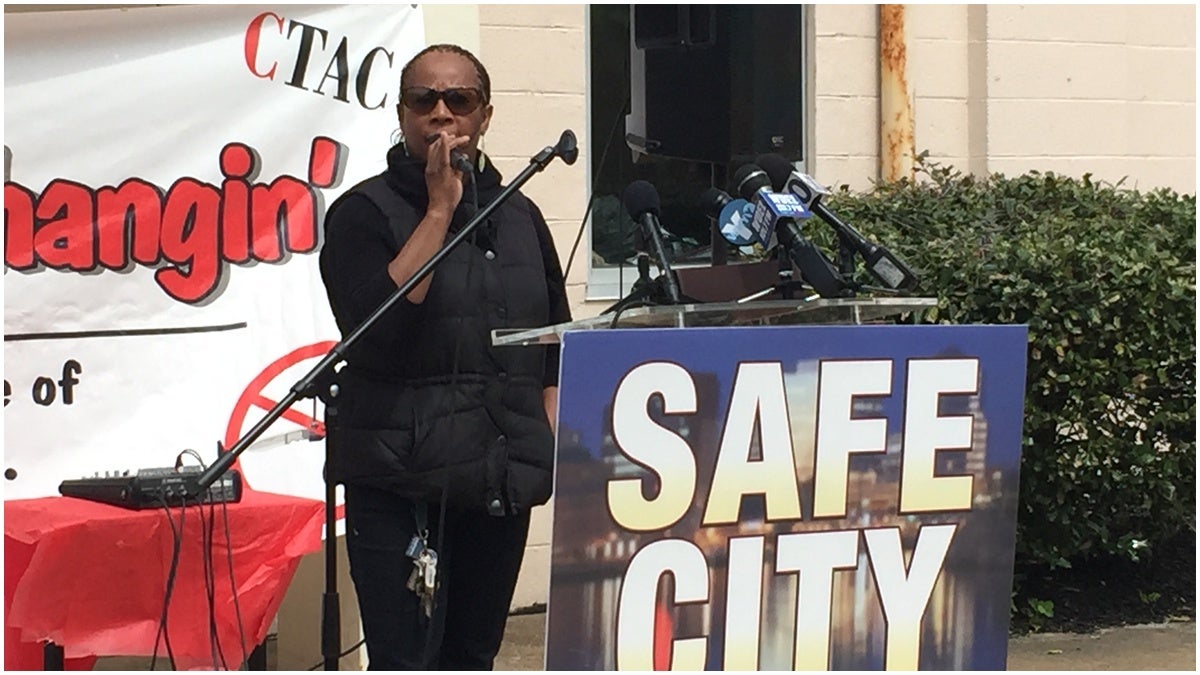  Patricia Brown-Robbins calls for peace at anti-violence rally.  (Nichelle Polston/WHYY) 
